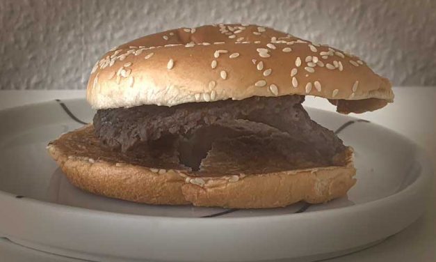 Dag 34. Min naturella Whopper är lika gammal som Reklamburgaren.